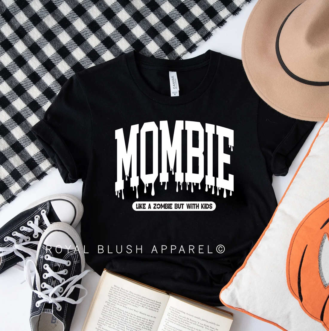 Mombie Relaxed Unisex T-shirt