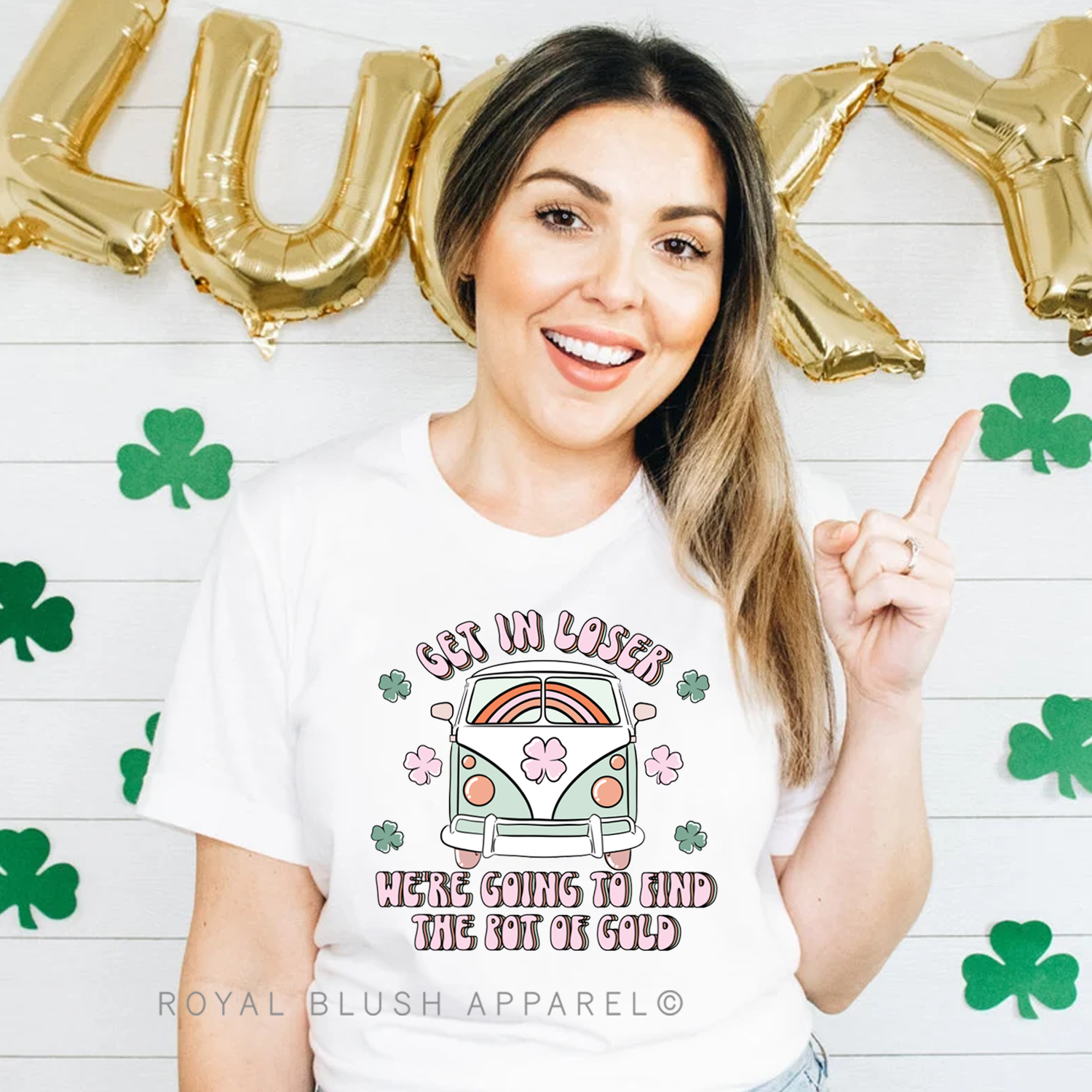 Nous allons trouver le T-shirt unisexe décontracté Pot Of Gold